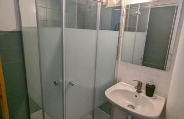 Maisonnette avec petite cour - Foto 18