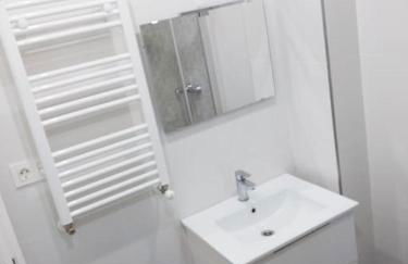 Casco Viejo 5 min, 3 HABITACIONES ,MODERNO,Garaje - Foto 4