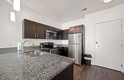 Riverside Plaza Blue - Photo 6