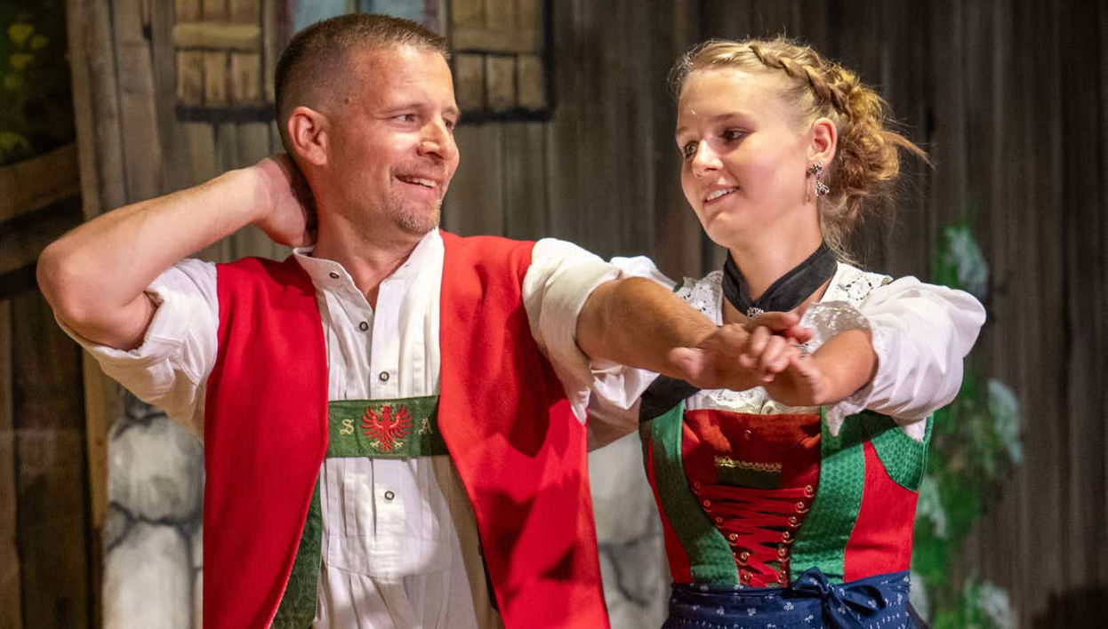 Tyrolean Folk Show & Dinner - Foto 1