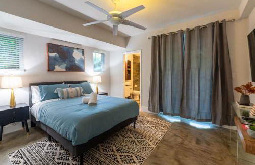 Fascinating Luxe Two-Level Villa BY THE GLAMHOMES - Foto 21