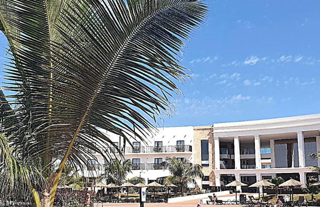 2 Bedrooms 2 Bathrooms Pool View Apartment - Foto 13