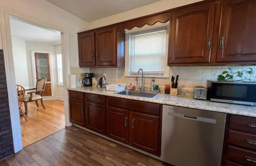 Super close to Cleveland Clinic Fairview Colibri - Foto 25