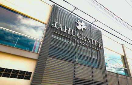 Jahu Center Plaza Flats - Photo 1