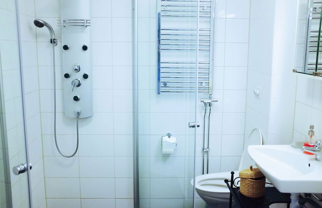 Central - 2 Bedroom Apartment - Photo 13