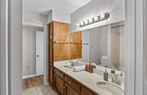 Minutes from Tiger Stadium South Campus Hideaway - Foto 21