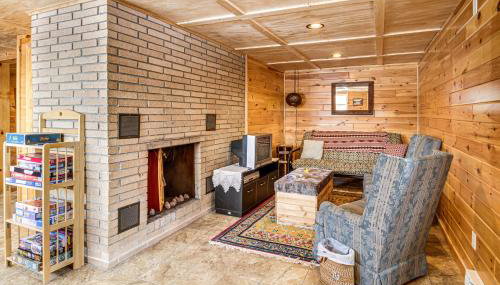 Bigfork Cabin on Long Lake By Trails and Restaurant! - Foto 2