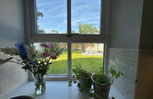 Charming rural cottage & private garden near South Downs - Great location for hiking - Photo 39