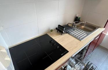 PARIS-MONTROUGE Magnifique Studio Appartement de 35m2 - très cosy pour 1 à 6 personnes refait à neuf - ENTIRE APARTMENT LUXIRIOUS AND WARM - Montrouge Paris 14ème - Proche Aéroport Orly & Parc Expositions Porte de Versailles FREE WIFI GRATUIT - Foto 13