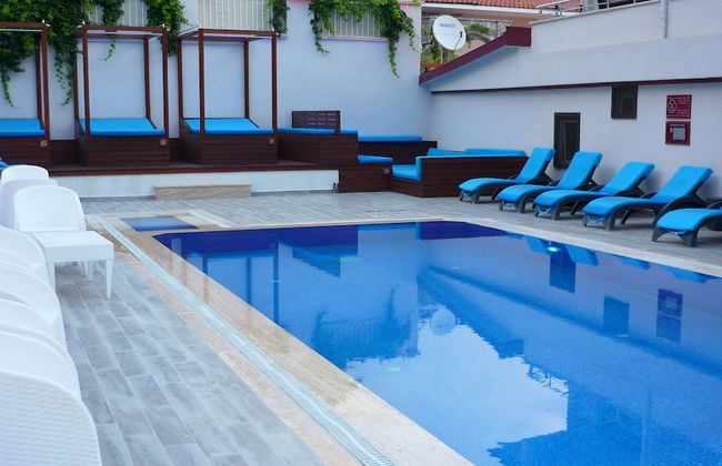 Street61 Studios - Photo 53