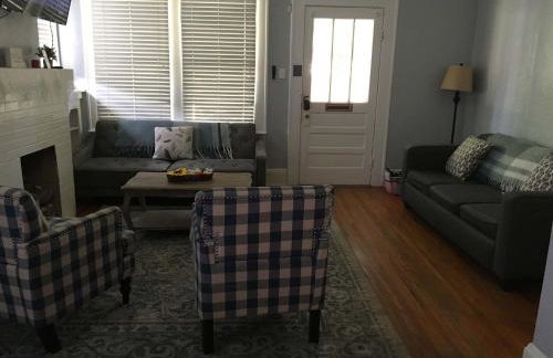 Perfectly Modern Craftsman- close to everything! - Photo 59