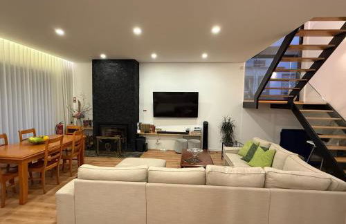 Lotus House - Heated Pool & Jacuzzi near the Beach - Photo 15