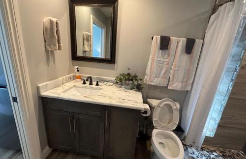 Sea Urchin - Amazing Private Suite Large Bath 3.3mi 2 Beach - Photo 6