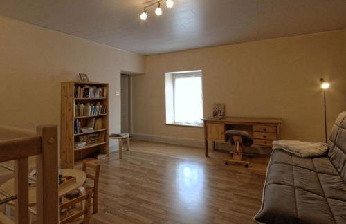 Gîte familial rénové avec jardin au cœur de la Vallée de la Saône - FR-1-583-467 - Foto 10