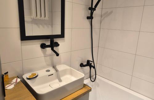 Tabago Studio 26 Zduńska Wola Gierymskiego - Foto 22