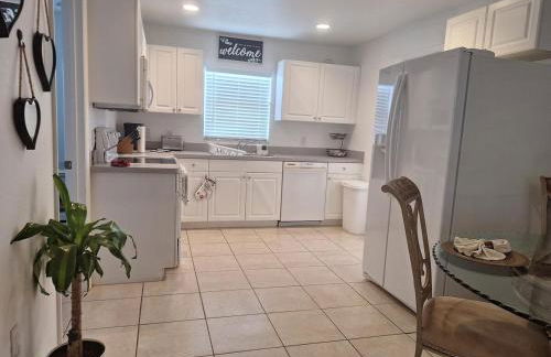 Home 3 beds 1 full bath 1 half bath Port Charlotte near beach - Foto 32