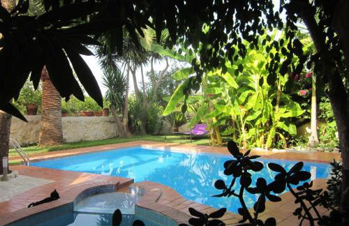 Attractive Greek House with Private Pool near Sea & City Center - Photo 2