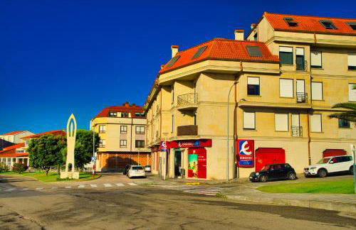 Lujo y vistas panorámicas en primera línea de mar - Foto 31