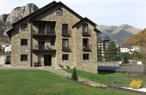 El Molino de Pochas - Photo 1