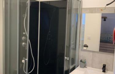 Apparemment Parigne l’évêque - Foto 3