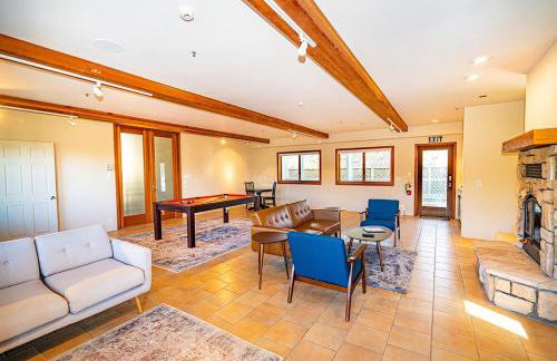 Beach Villa Home - Walk to Beaches Trails Restaurants Activities & more - Foto 3