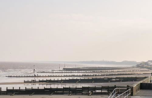 The Old Tractor Shed - Photo 11