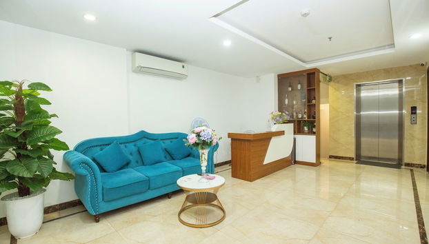 Sumitomo18 Apartment Kim Ma - Foto 4, Sitzecke in der Lobby