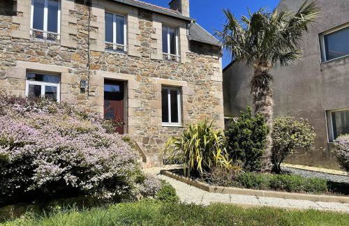 Maison VUE SUR MER avec jardin WIFI au port de Ploumanac'h à PERROS-GUIREC - Réf 325 - Foto 1