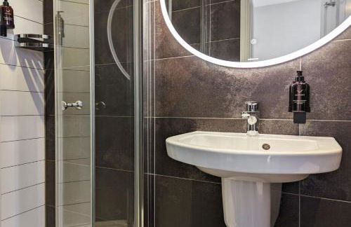 Rosemount Lake District Townhouse with Hot Tub - Ridgestone - Foto 84