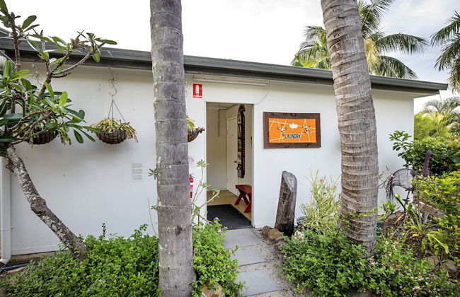 Bush Village Holiday Cabins - Photo 78