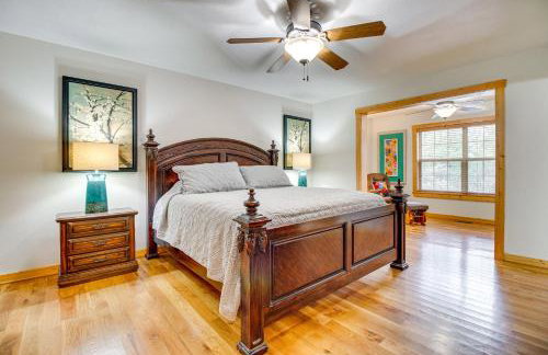 Norfork Lake Access Cabin with Deck and Water View! - Foto 11