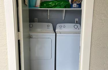 Beach access close to Walmart, Bowling,skating and Game room - Photo 48