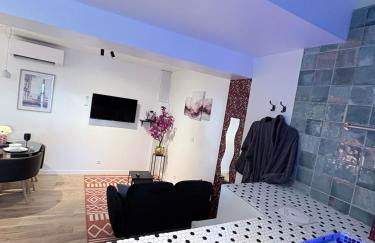 RED Passion Love room near Disney - Foto 11