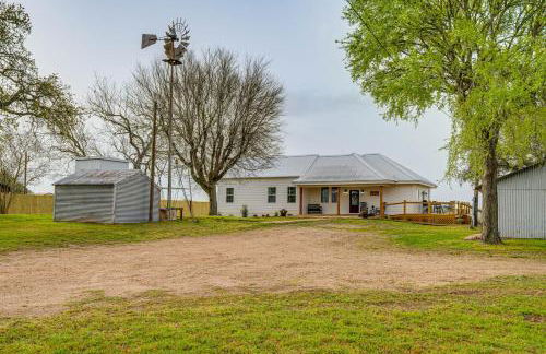 Furnished Deck and Views Rural Schulenburg Retreat - Foto 24