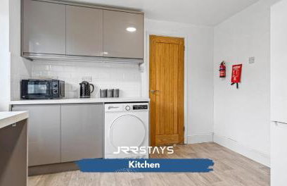 JRR STAYS WV12 3 bedroom, and Wi-Fi - Foto 4