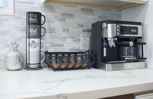 The Black and White House - Foto 32