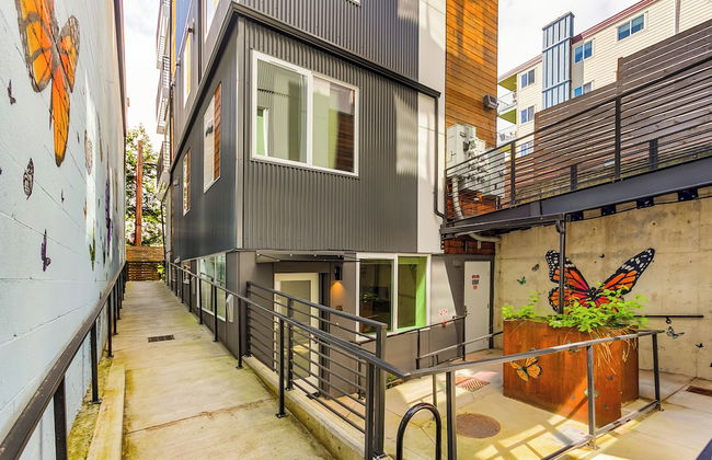 Dancing Wings Retreat Walker Paradise - Photo 21