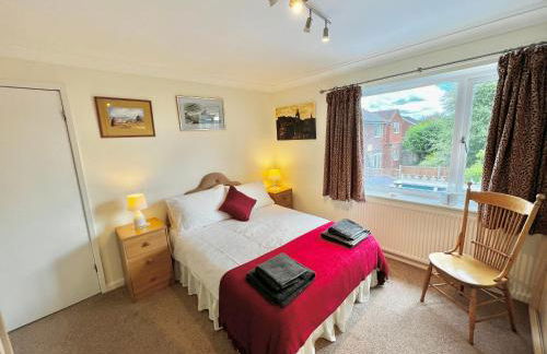 3 bedroom house with ample parking and garden - Foto 15