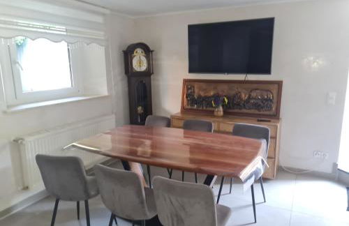 Sehr grosse 5 Zimmer Wohnung mit Garten und terasse - Foto 18