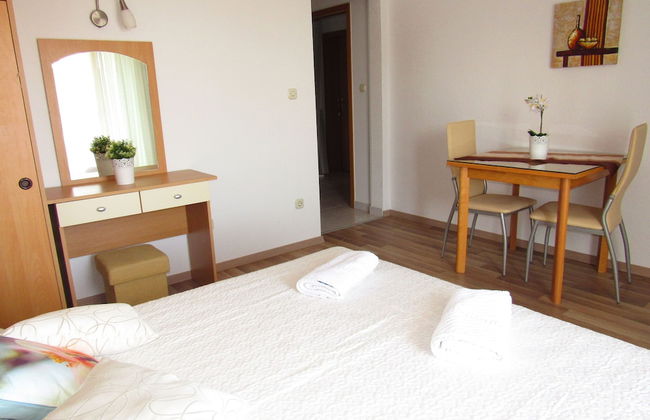 Apartmani Roko - Foto 7