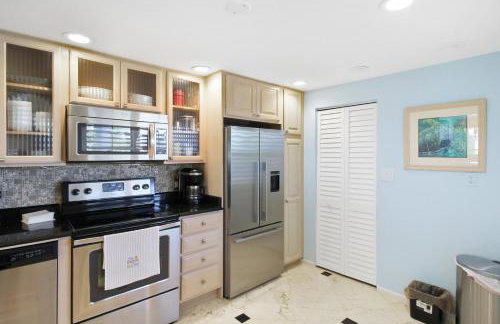 LBK 2BR Condo on the Bay with Water Views Beachbound Bliss - Foto 23