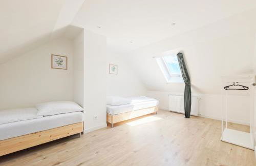 Tolstov Apartments - 4 Room Apartment - Maisonette - Balcony - 20 Min Messe DUS and Old Town DUS - Foto 11