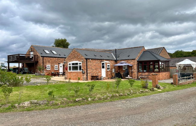 Quaint 4 Bed Barn Conversion Barnhouse Starshinezz - Foto 26