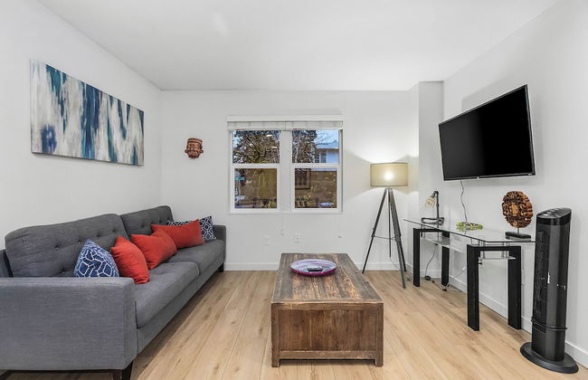 The Sweetest Hill - 81 Walkscore - Foto 29