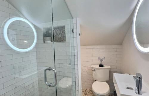 Alpine Chalet Grill, Fire pit, Pool, Gym, CornHole - Photo 24