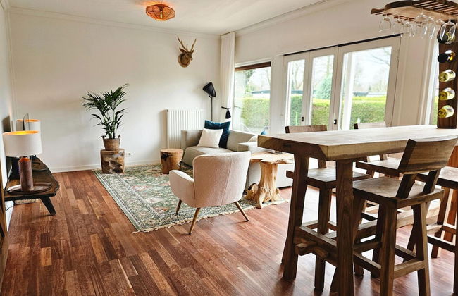 Beautiful Holiday Home With Spacious Garden - Photo 23