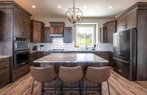 Paradise View Lodge - Amazing Lake Views, Playroom, Pool, HotTub! - Foto 27