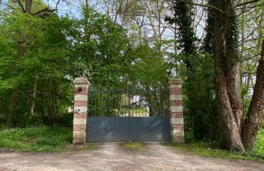Château de la Coudraie et La Petite Coudraie - Photo 3