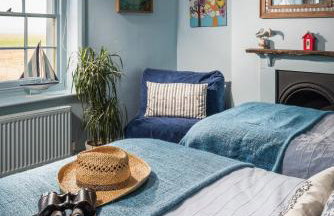 Coastguards Beach House - Photo 15