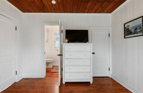 Cozy cottage by the Sea -near downtown with patio! - Foto 20